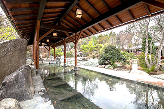 熊谷天然温泉 花湯スパリゾート